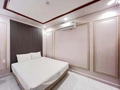 Standard Double Room with Shared Bathroom — THU's APARTMENT near Ben Thanh Market